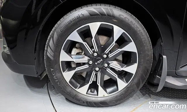 Kia Carnival 2021 2.2 автомат (гидро), миниатюра 5