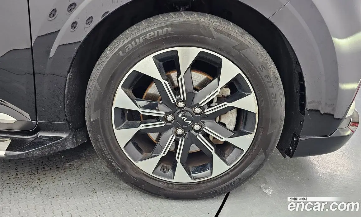 Kia Carnival 2021 2.2 автомат (гидро), фото 7