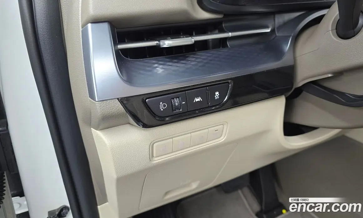 Kia Carnival 2021 3.5 автомат (гидро), фото 17