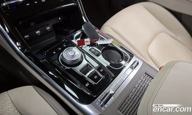 Kia Carnival 2021 3.5 автомат (гидро), миниатюра 9