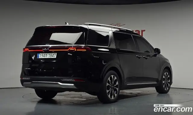 Kia Carnival 2022 2.2 автомат (гидро), миниатюра 2