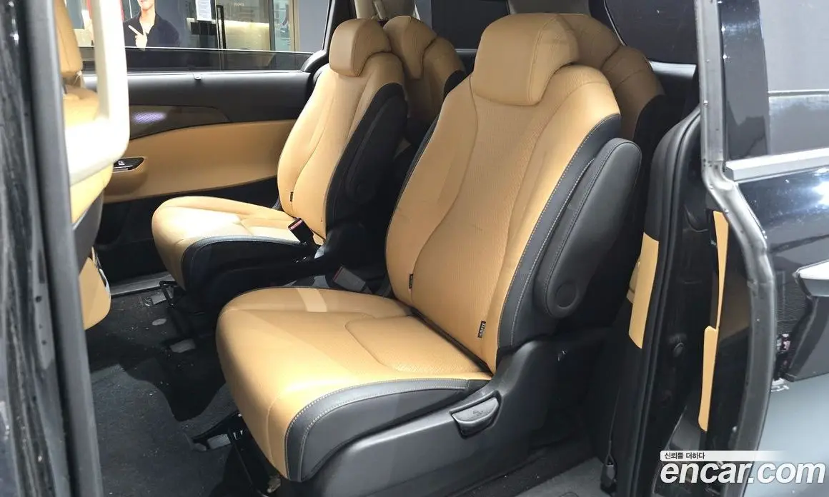 Kia Carnival 2022 2.2 автомат (гидро), фото 17
