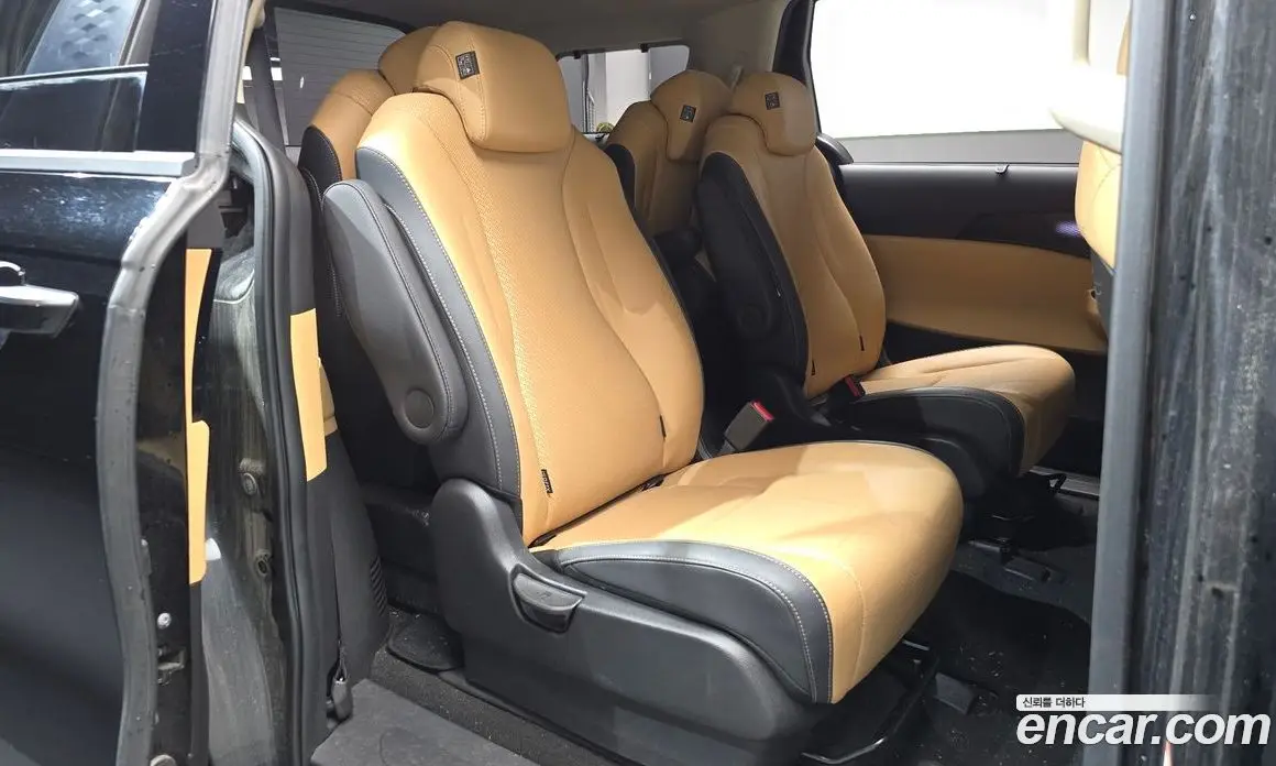 Kia Carnival 2022 2.2 автомат (гидро), фото 18