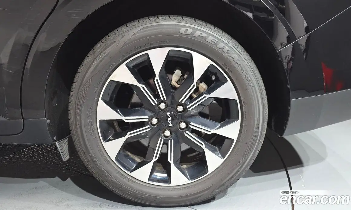 Kia Carnival 2022 2.2 автомат (гидро), фото 7