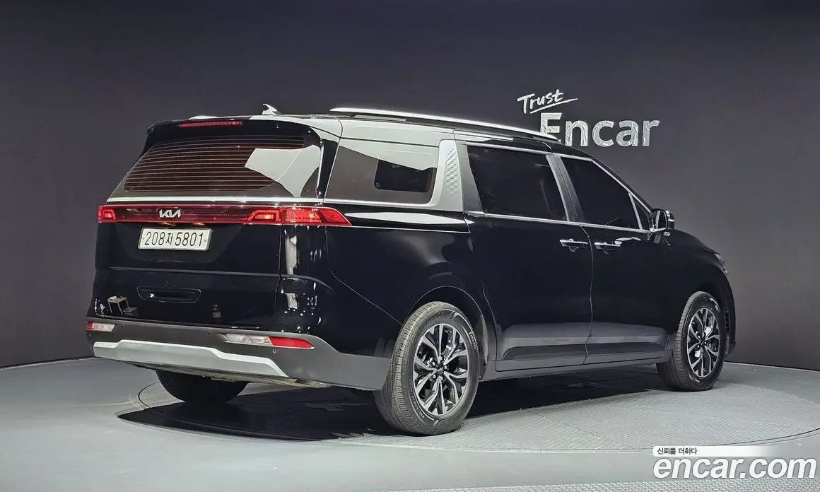 Kia Carnival 2022 2.2 автомат (гидро), фото 2 Kia Carnival 2022 2.2 автомат (гидро), фото 2