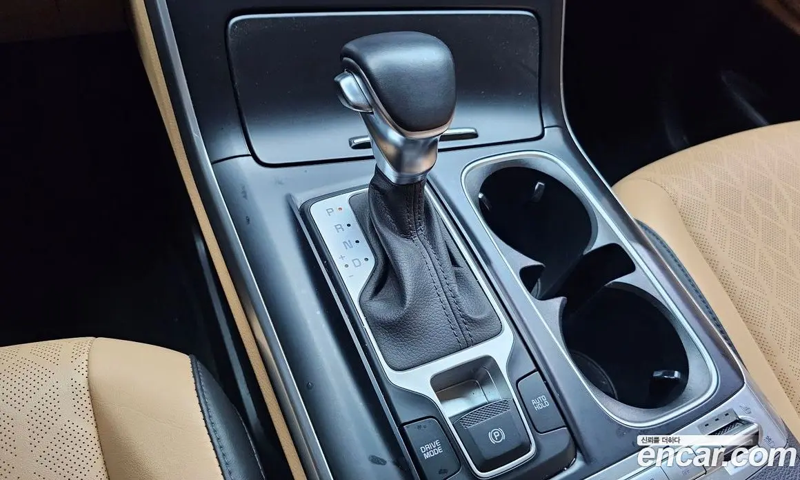 Kia Carnival 2022 2.2 автомат (гидро), фото 12 Kia Carnival 2022 2.2 автомат (гидро), фото 12
