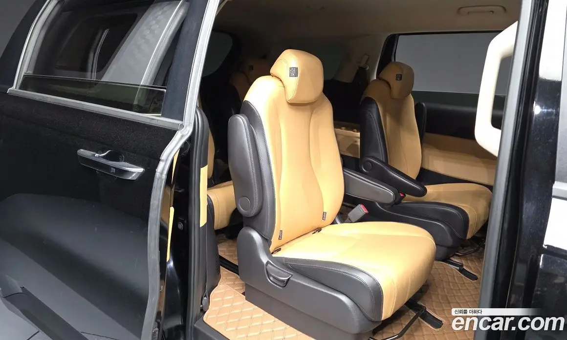 Kia Carnival 2022 2.2 автомат (гидро), фото 18 Kia Carnival 2022 2.2 автомат (гидро), фото 18