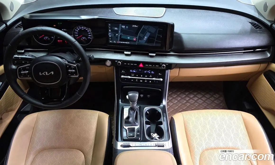 Kia Carnival 2022 2.2 автомат (гидро), фото 10 Kia Carnival 2022 2.2 автомат (гидро), фото 10
