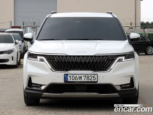Kia Carnival, 2023, 32 278 км