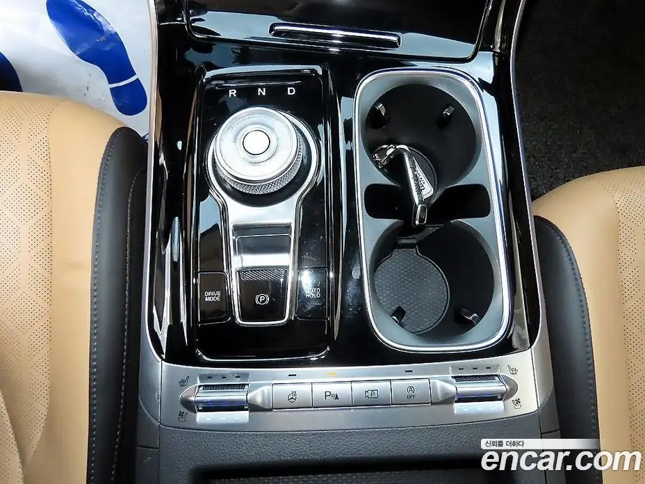 Kia Carnival 2023 2.2 автомат (гидро), фото 11
