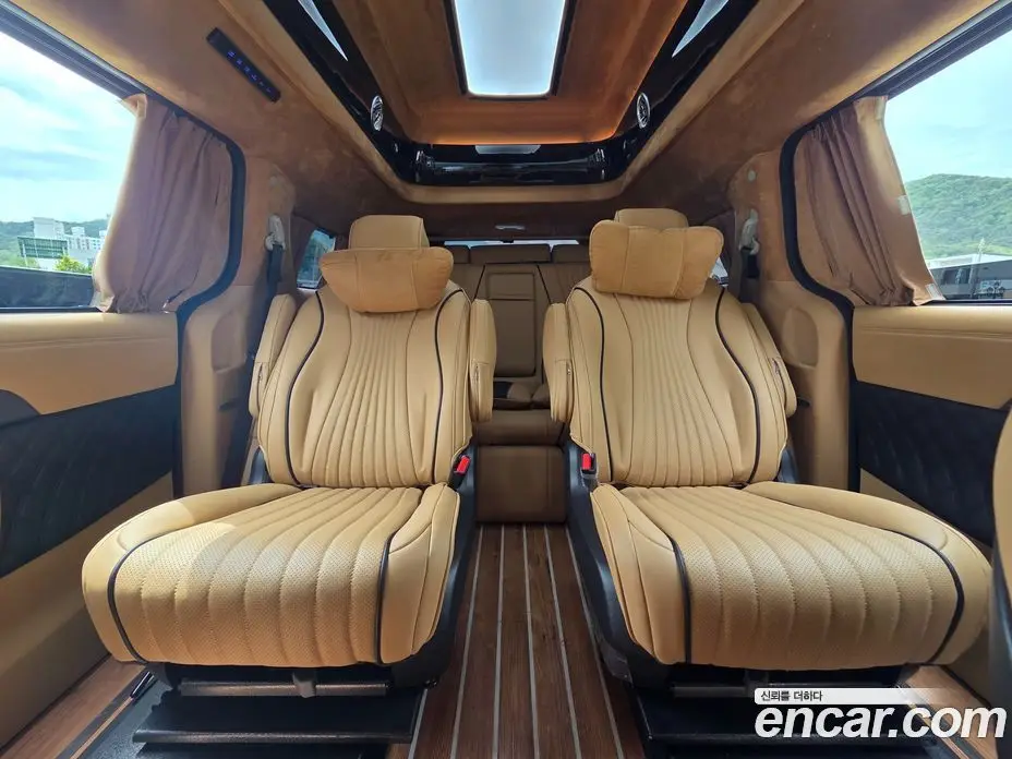 Kia Carnival 2024 3.5 автомат (гидро), фото 18