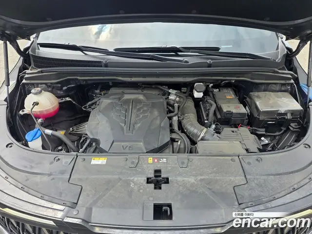 Kia Carnival 2024 3.5 автомат (гидро), миниатюра 5