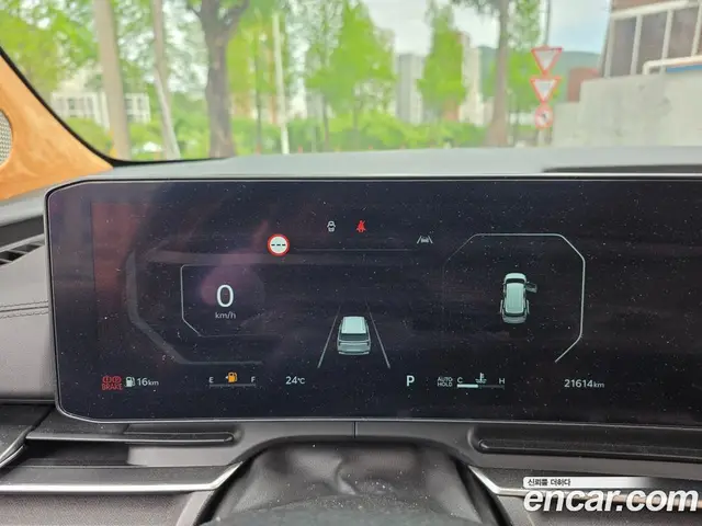 Kia Carnival 2024 3.5 автомат (гидро), миниатюра 7