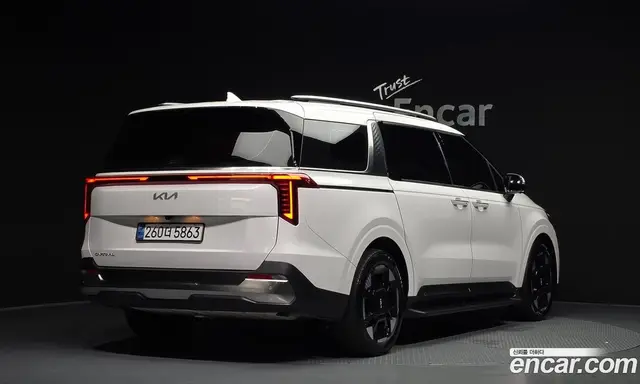Kia Carnival 2024 2.2 автомат (гидро), миниатюра 2