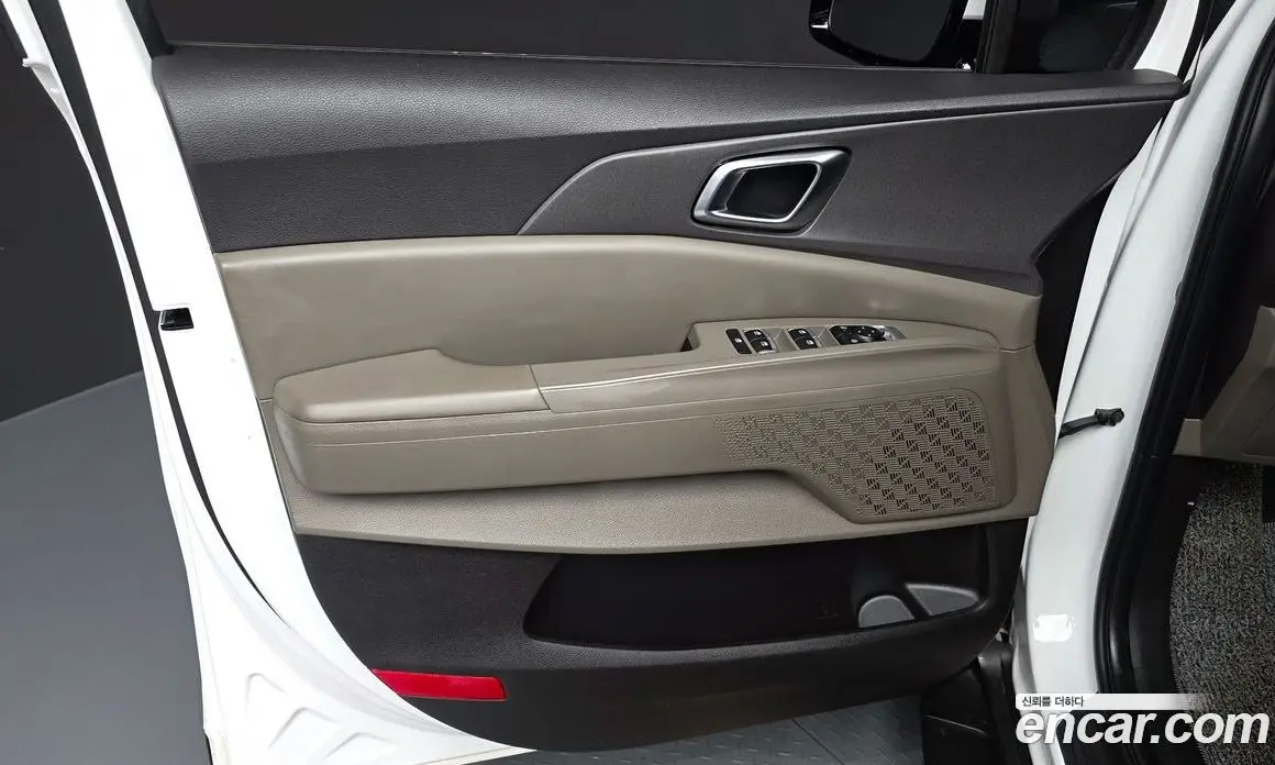 Kia Carnival 2024 2.2 автомат (гидро), фото 15