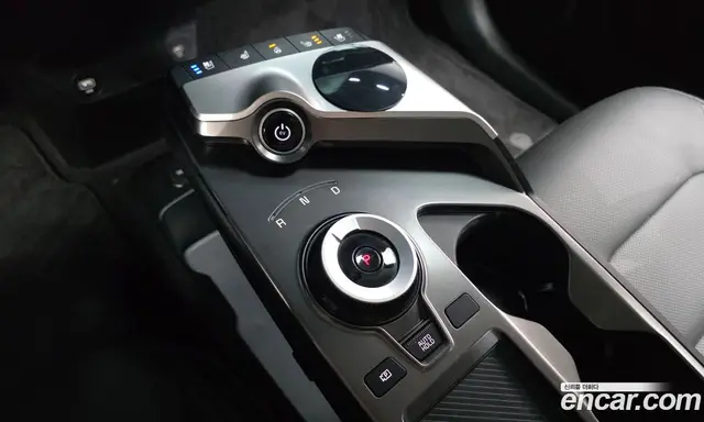 Kia EV6 2021 0.1 автомат (гидро), миниатюра 12