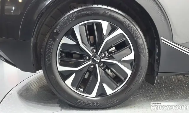Kia EV6 2021 0.1 автомат (гидро), миниатюра 7