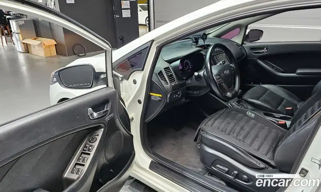 Kia K3 2013 1.6 автомат (гидро), миниатюра 10
