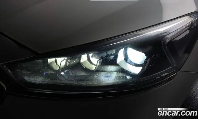 Kia K7 2017 2.4 автомат (гидро), миниатюра 8