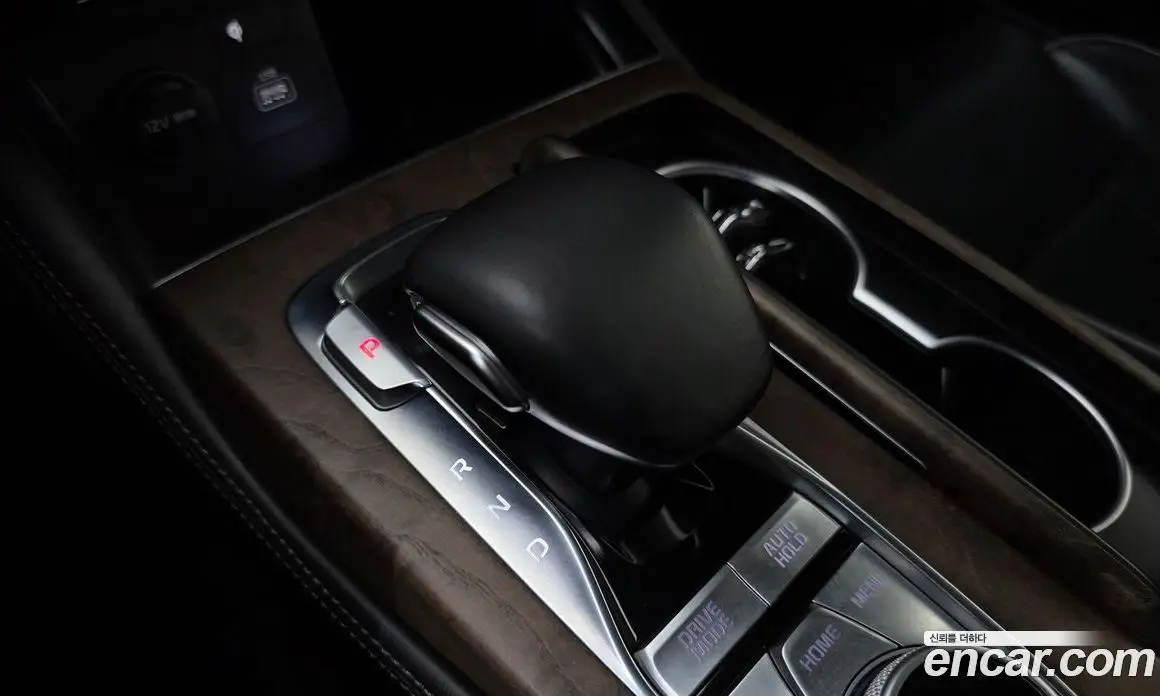 Kia K9 2019 3.8 автомат (гидро), фото 9 Kia K9 2019 3.8 автомат (гидро), фото 9