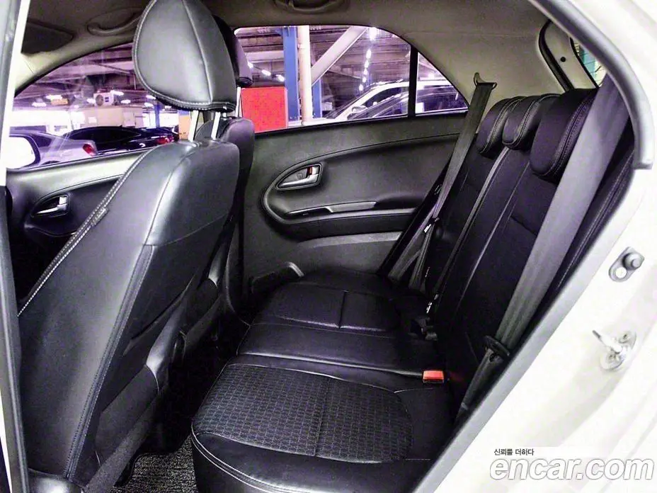 Kia Morning 2015 1.0 автомат (гидро), фото 11 Kia Morning 2015 1.0 автомат (гидро), фото 11