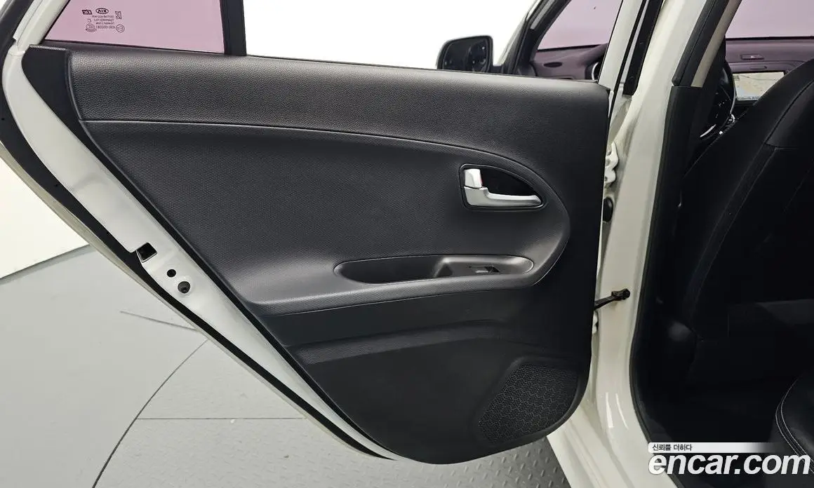 Kia Morning 2016 1.0 автомат (гидро), фото 14 Kia Morning 2016 1.0 автомат (гидро), фото 14