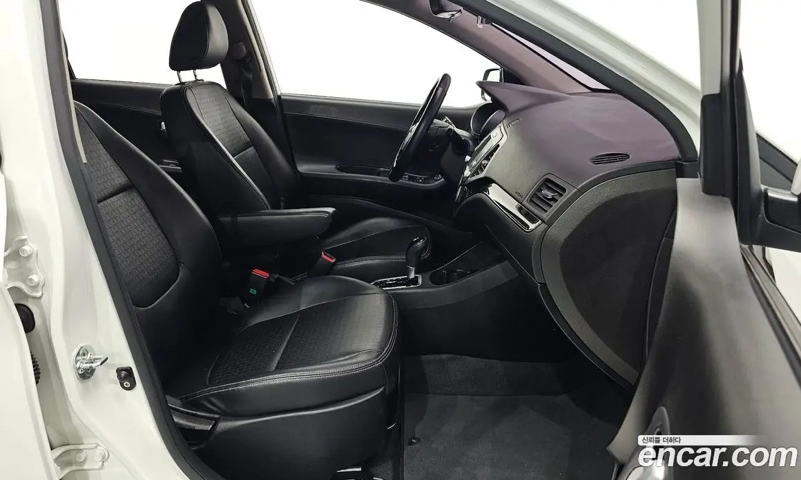 Kia Morning 2016 1.0 автомат (гидро), фото 15 Kia Morning 2016 1.0 автомат (гидро), фото 15