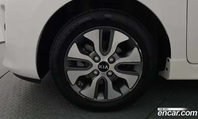 Kia Morning 2016 1.0 автомат (гидро), миниатюра 4 Kia Morning 2016 1.0 автомат (гидро), миниатюра 4
