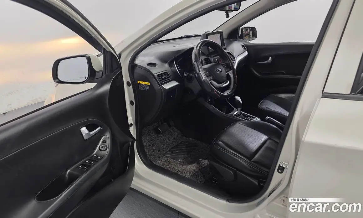 Kia Morning 2016 1.0 автомат (гидро), фото 13 Kia Morning 2016 1.0 автомат (гидро), фото 13