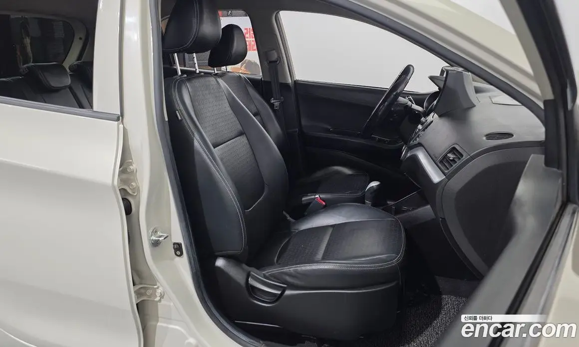 Kia Morning 2016 1.0 автомат (гидро), фото 16 Kia Morning 2016 1.0 автомат (гидро), фото 16