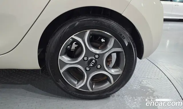 Kia Morning 2016 1.0 автомат (гидро), миниатюра 7 Kia Morning 2016 1.0 автомат (гидро), миниатюра 7