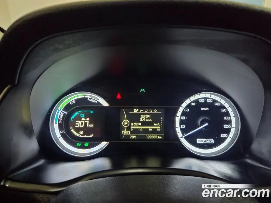 Kia Niro 2016 1.6 автомат (гидро), фото 8