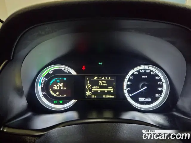 Kia Niro 2016 1.6 автомат (гидро), миниатюра 8