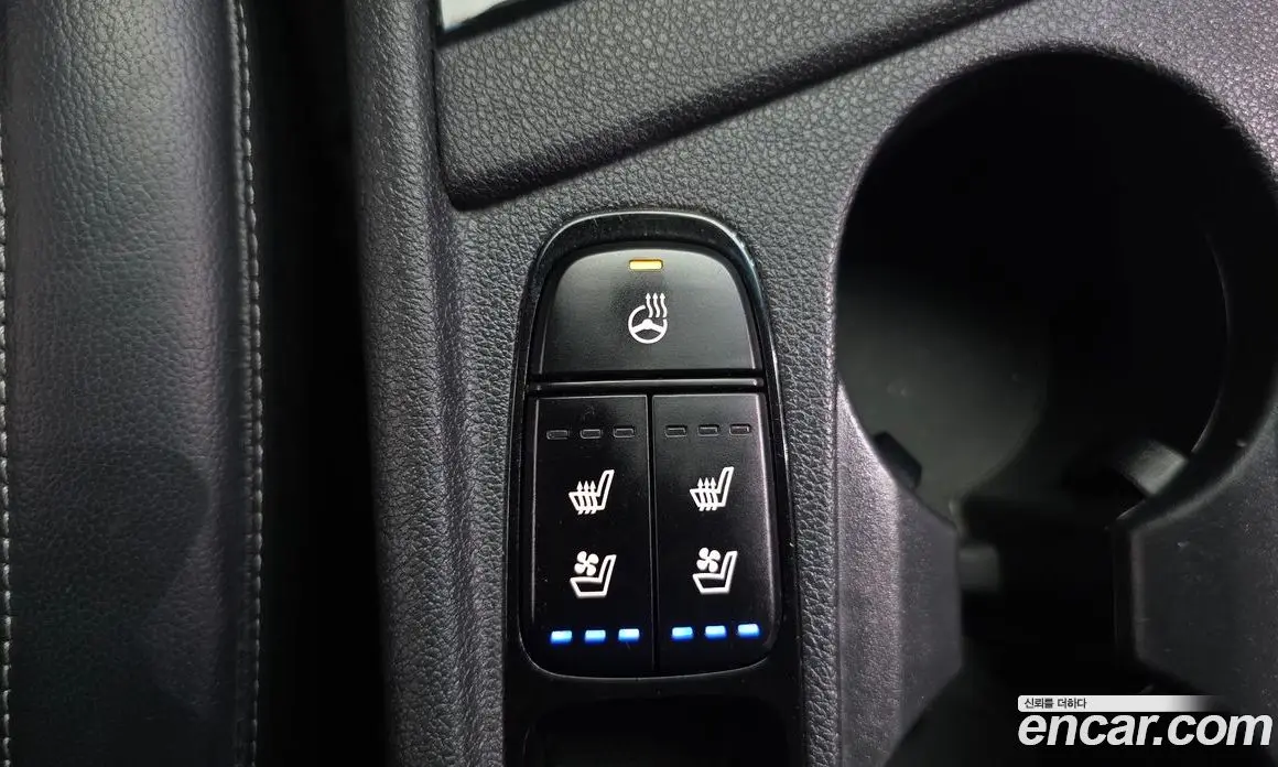 Kia Niro 2016 1.6 автомат (гидро), фото 17