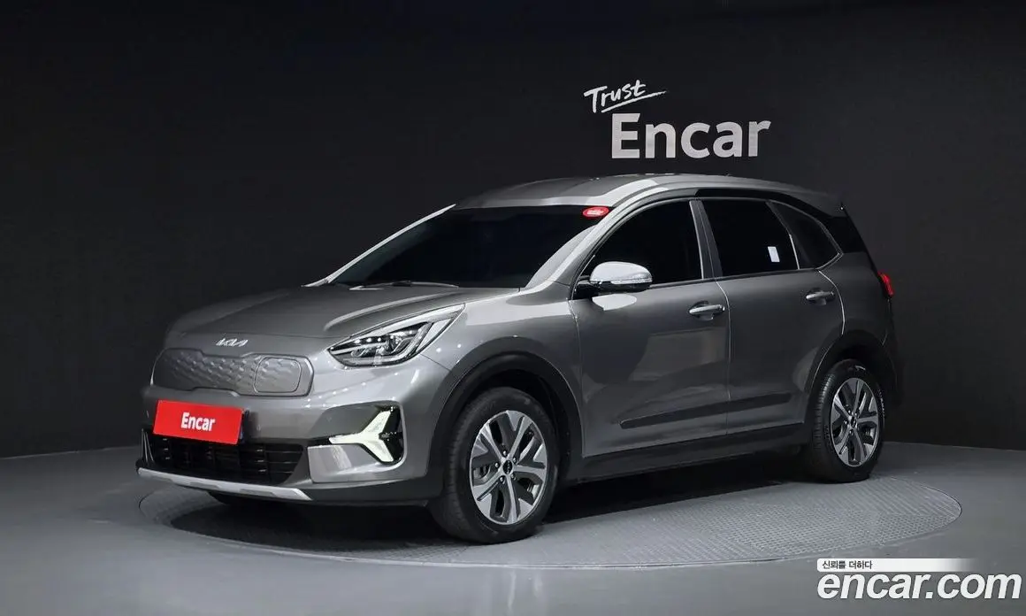 Kia Niro 2022 0.2 автомат (гидро), фото 1 Kia Niro 2022 0.2 автомат (гидро), фото 1
