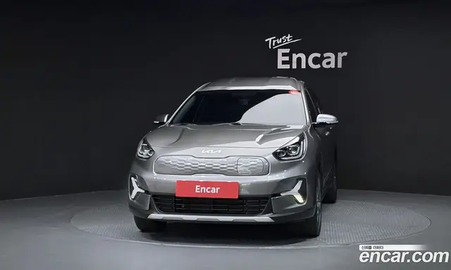 Kia Niro 2022 0.2 автомат (гидро), миниатюра 3 Kia Niro 2022 0.2 автомат (гидро), миниатюра 3