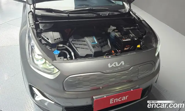 Kia Niro 2022 0.2 автомат (гидро), миниатюра 6 Kia Niro 2022 0.2 автомат (гидро), миниатюра 6