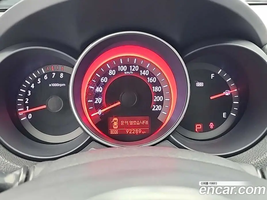 Kia Porte 2010 1.6 автомат (гидро), фото 6