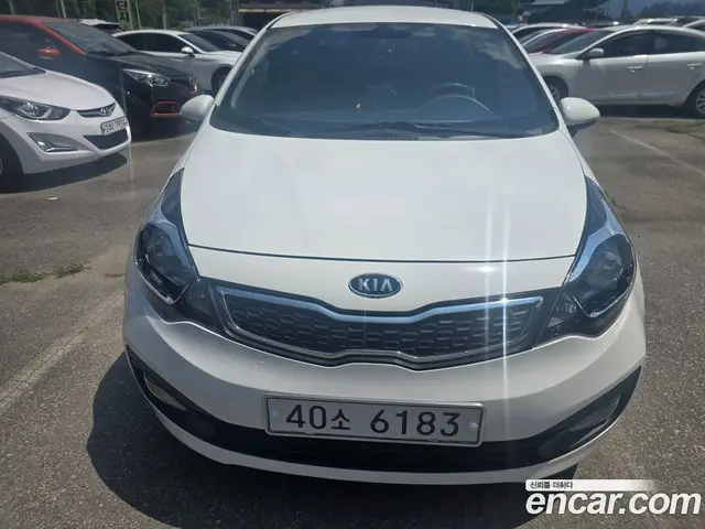 Kia Pride 2012 1.6 автомат (гидро), миниатюра 3