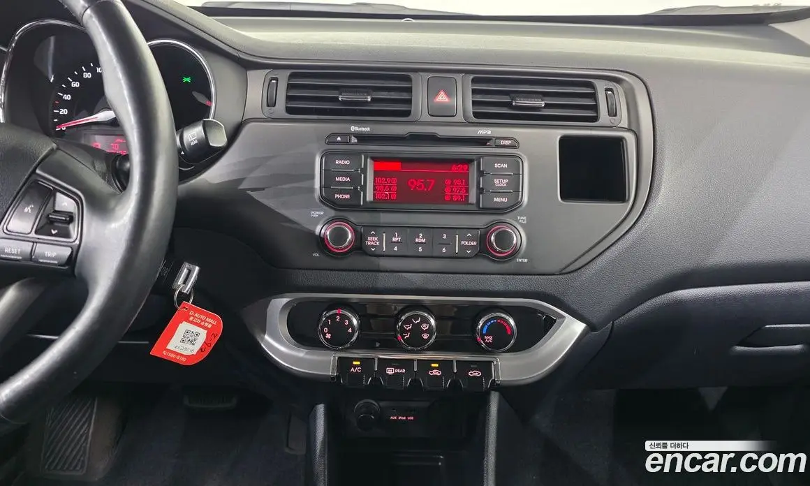 Kia Pride 2013 1.4 автомат (гидро), фото 14