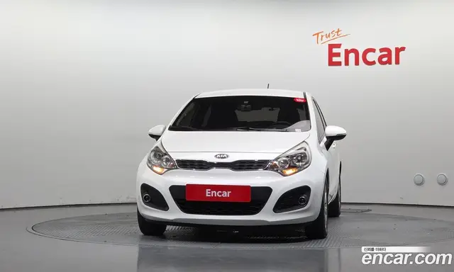 Kia Pride 2013 1.4 автомат (гидро), миниатюра 3