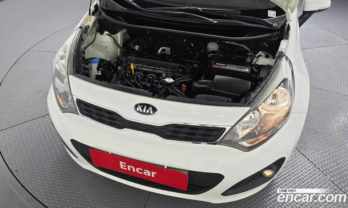 Kia Pride 2013 1.4 автомат (гидро), фото 6