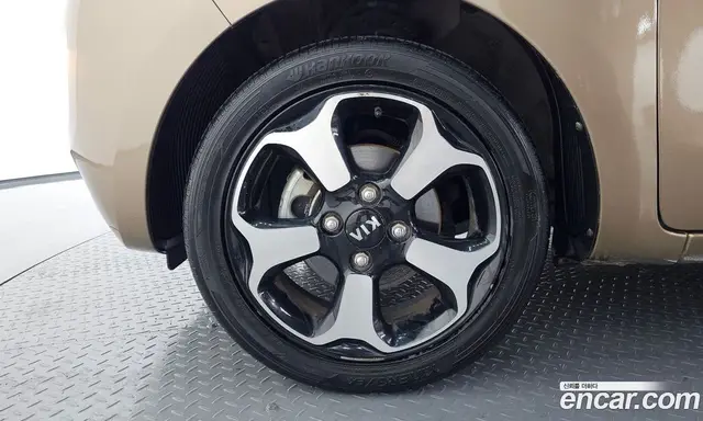 Kia Ray 2012 1.0 автомат (гидро), миниатюра 5 Kia Ray 2012 1.0 автомат (гидро), миниатюра 5