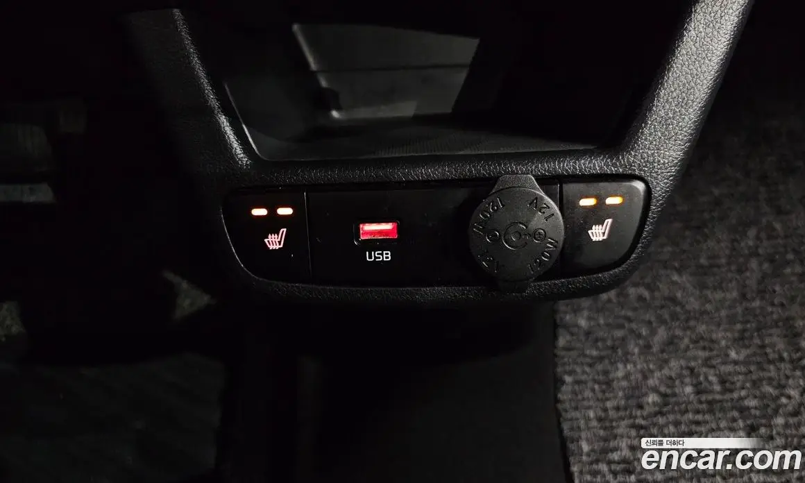 Kia Ray 2020 1.0 автомат (гидро), фото 17