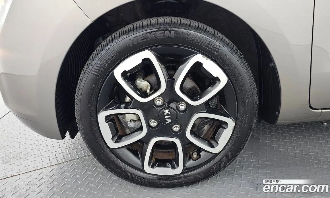 Kia Ray 2020 1.0 автомат (гидро), фото 5