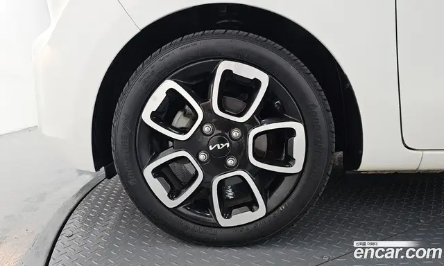 Kia Ray 2022 1.0 автомат (гидро), миниатюра 5