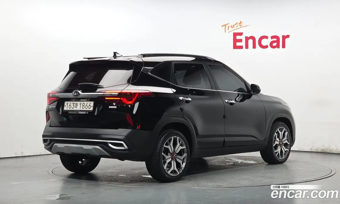 Kia Seltos 2019 1.6 автомат (гидро), фото 2 Kia Seltos 2019 1.6 автомат (гидро), фото 2