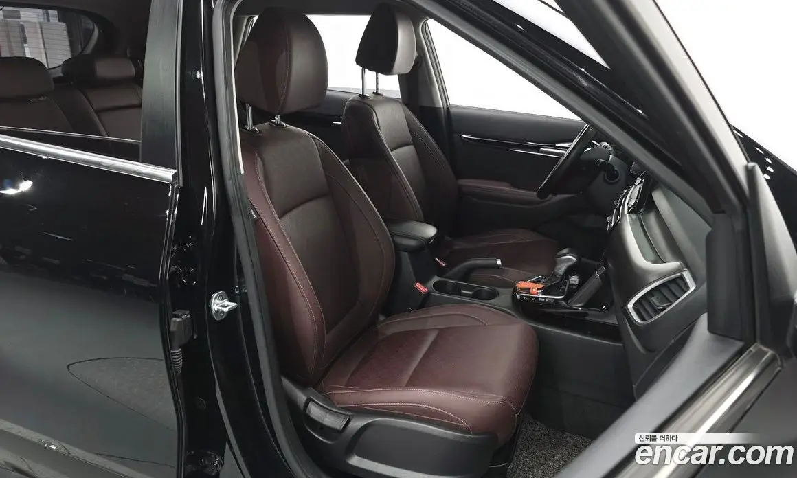 Kia Seltos 2019 1.6 автомат (гидро), фото 16 Kia Seltos 2019 1.6 автомат (гидро), фото 16