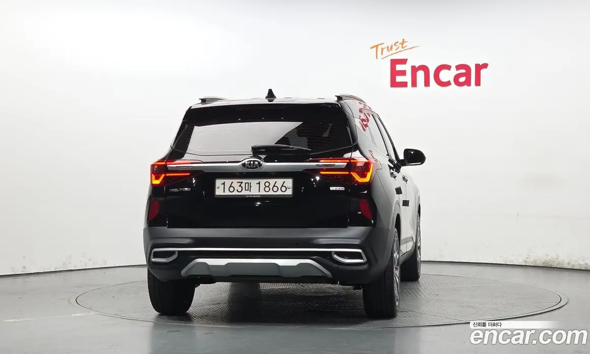 Kia Seltos 2019 1.6 автомат (гидро), фото 4 Kia Seltos 2019 1.6 автомат (гидро), фото 4