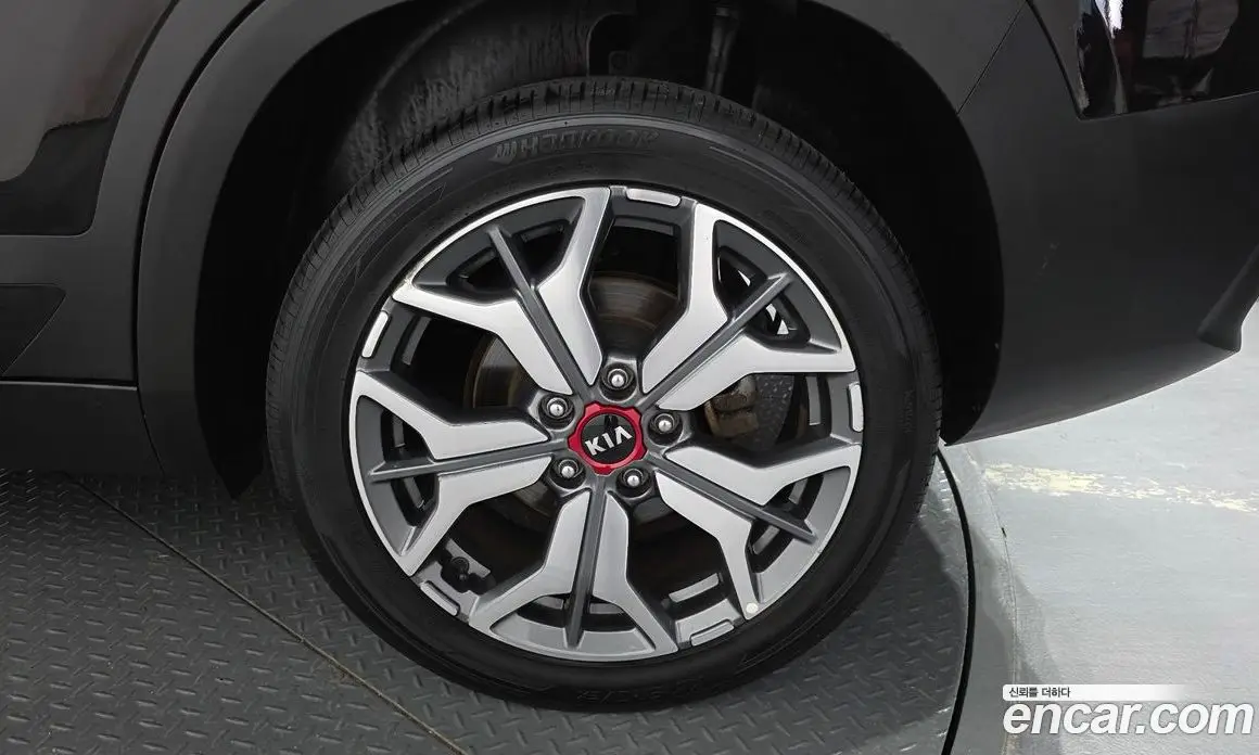 Kia Seltos 2019 1.6 автомат (гидро), фото 7 Kia Seltos 2019 1.6 автомат (гидро), фото 7